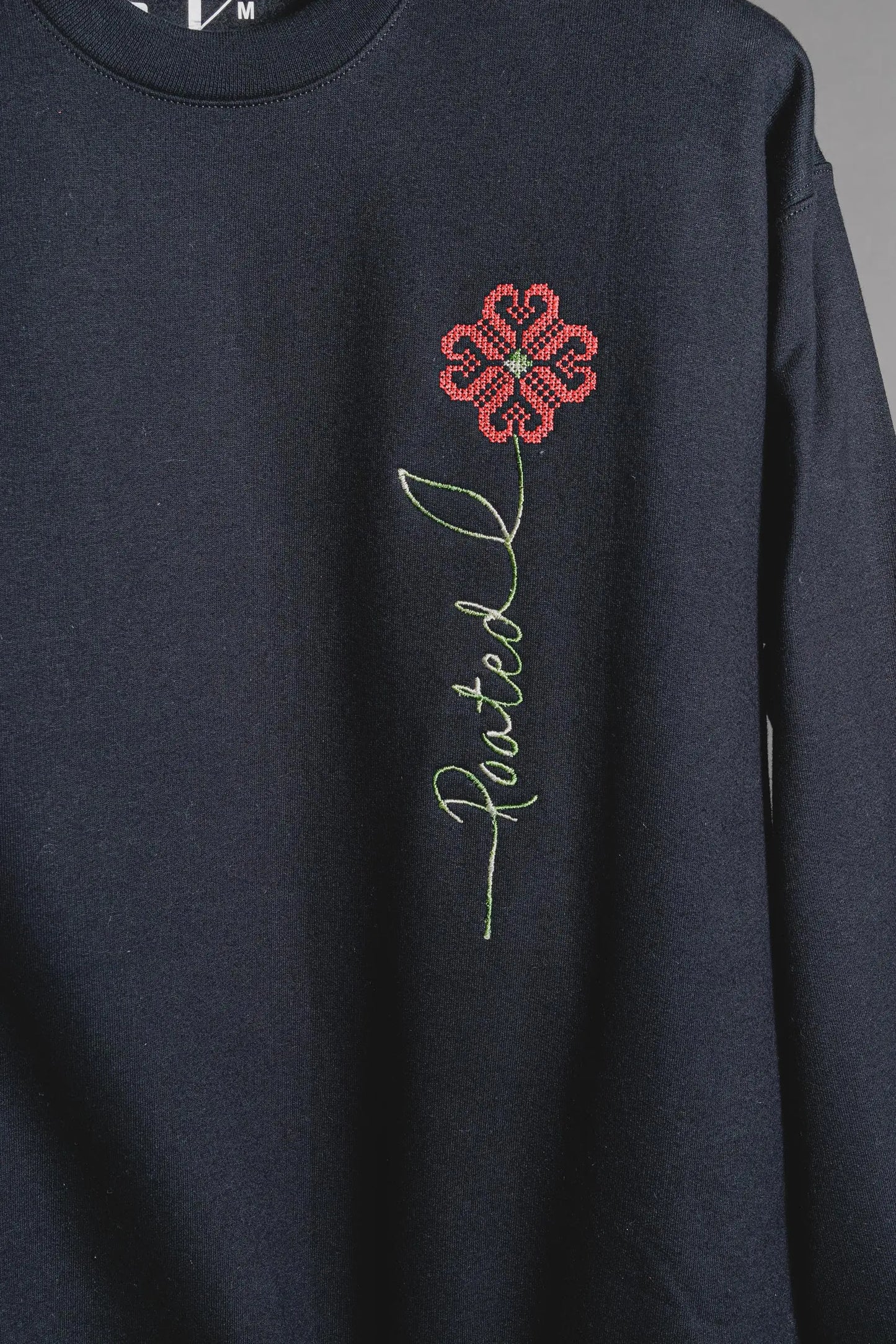 Rooted | Tatreez Poppy Sweatshirt zir ziyadeh