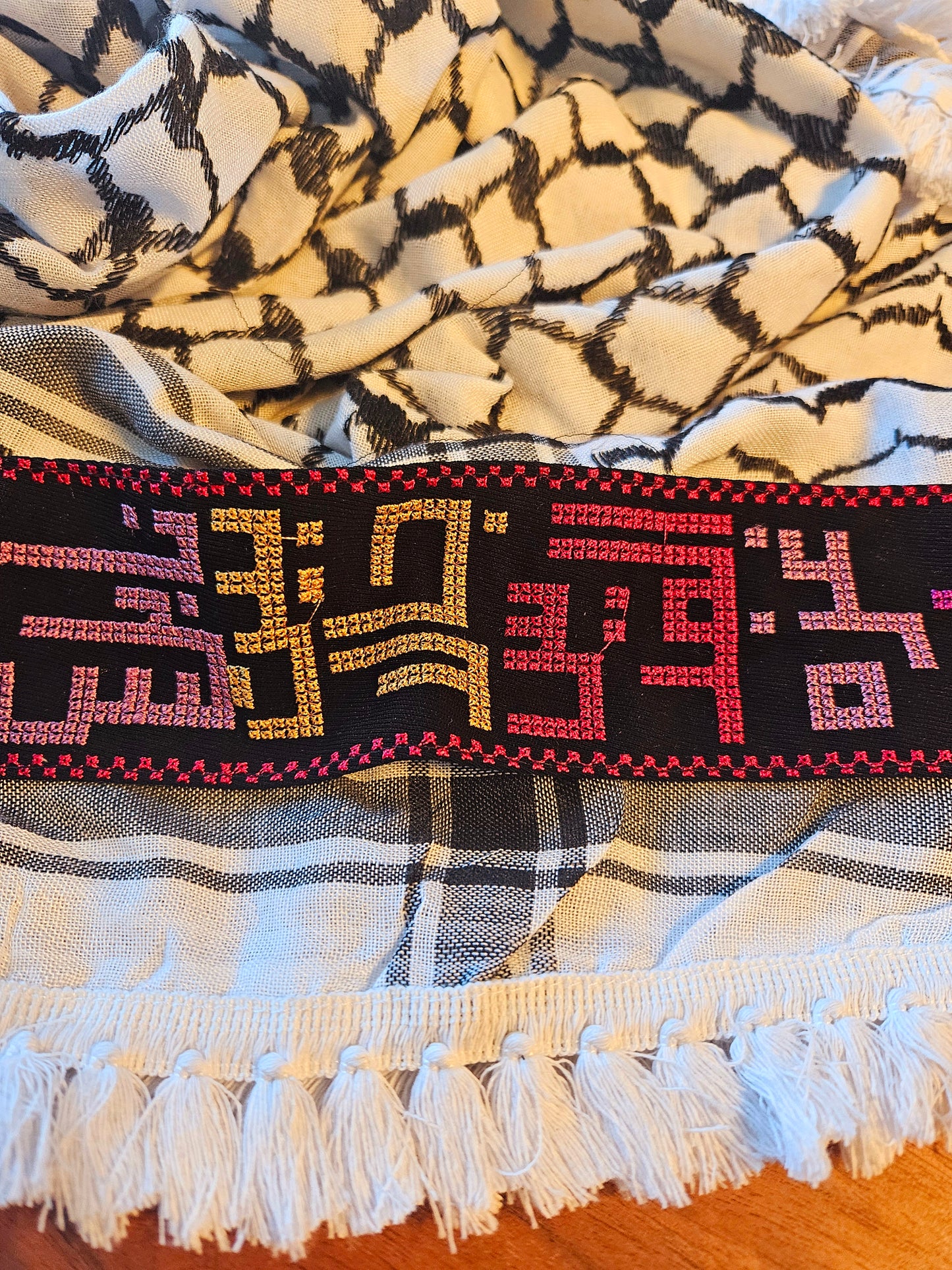 Embroidered Palestinian Keffieyh