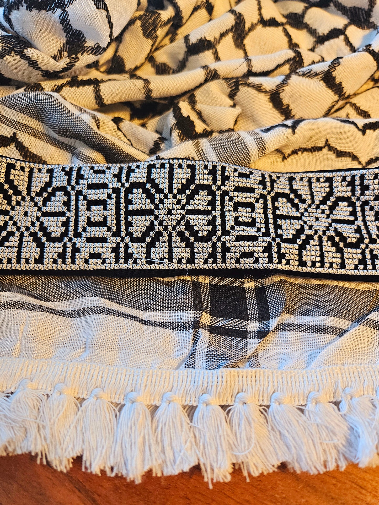 Embroidered Palestinian Keffieyh